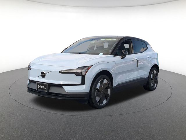 2026 Volvo EX30 Single Motor Plus's photo