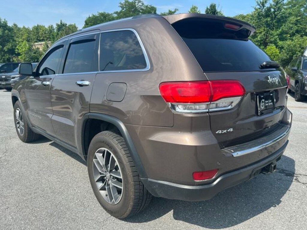 Used 2018 Jeep Grand Cherokee Limited 4x4 SUV