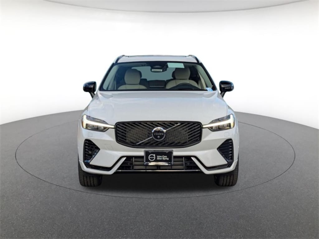New 2026 Volvo XC60 plug-in hybrid T8 Ultra SUV