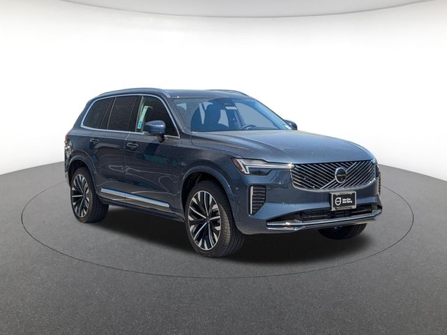 2026 Volvo XC90 Plus - Photo 3