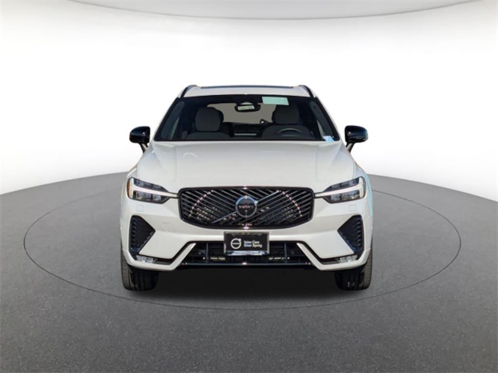New 2026 Volvo XC60 B5 Plus SUV