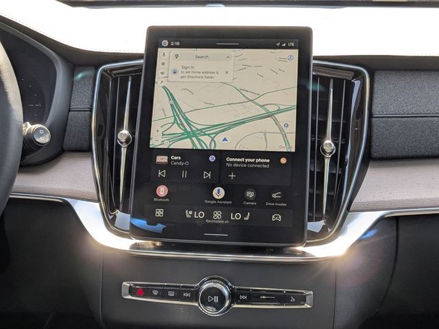 2026 Volvo XC90 Plus - Photo 14