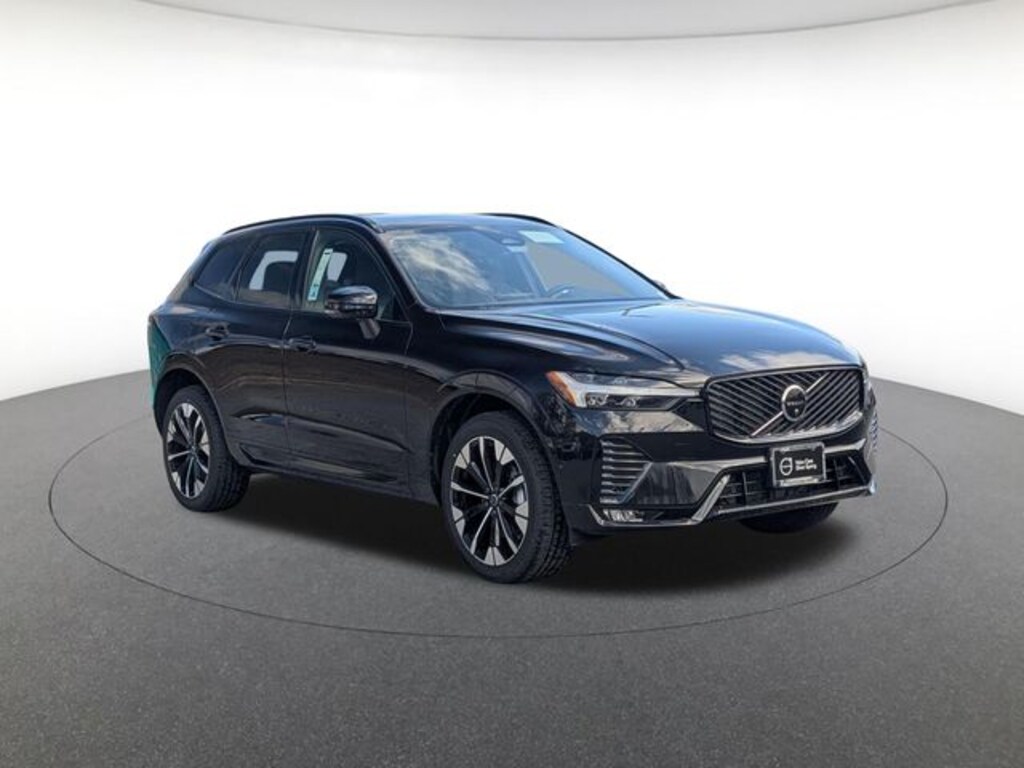New 2026 Volvo XC60 B5 Plus SUV