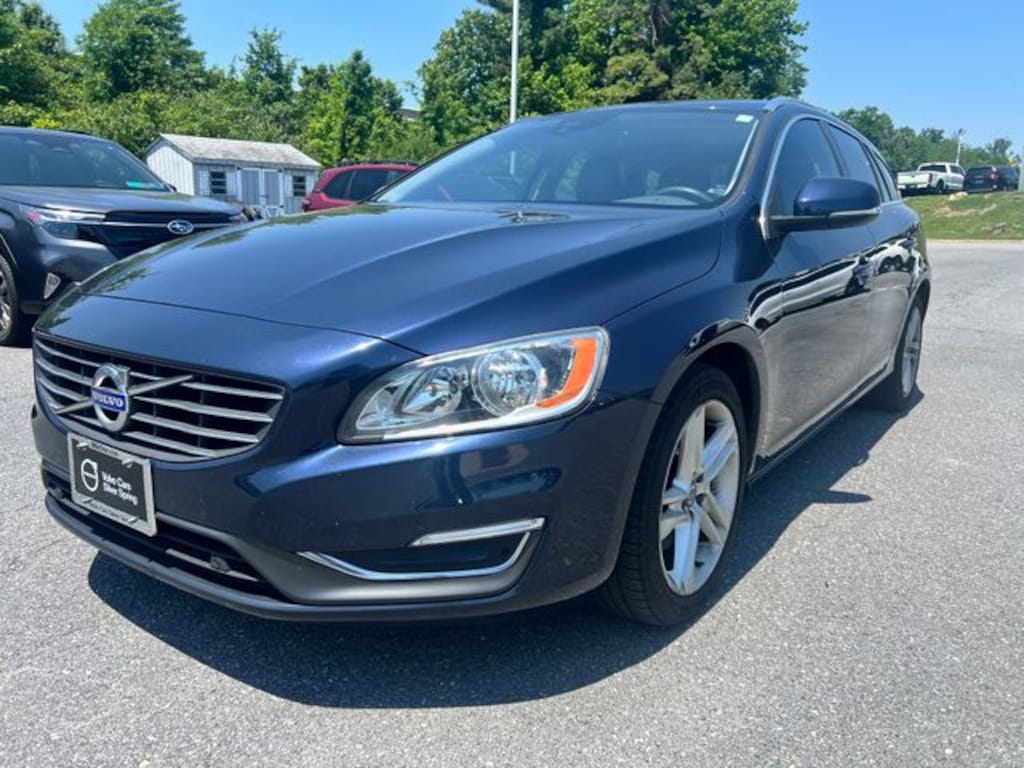 Used 2015 Volvo V60 T5 Premier Drive-E (2015.5) Wagon