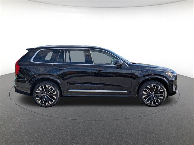 2026 Volvo XC90 photo 4