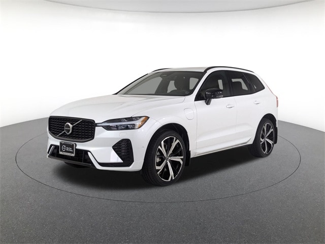 2023 Volvo XC60 Ultimate's photo