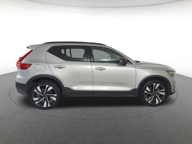 Certified 2023 Volvo XC40 B5 AWD Plus Dark SUV