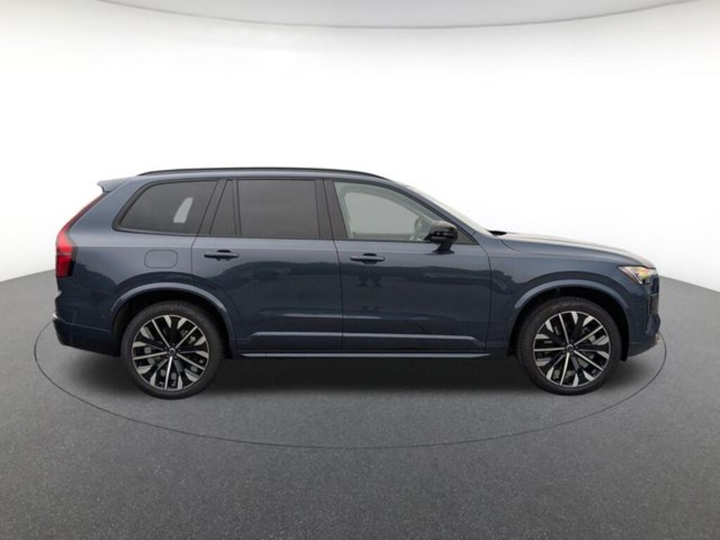 New 2026 Volvo XC90 plug-in hybrid T8 Ultra Dark Theme 7-Seater SUV