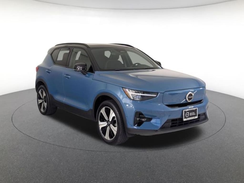 Certified 2023 Volvo XC40 Recharge Pure Electric Plus SUV