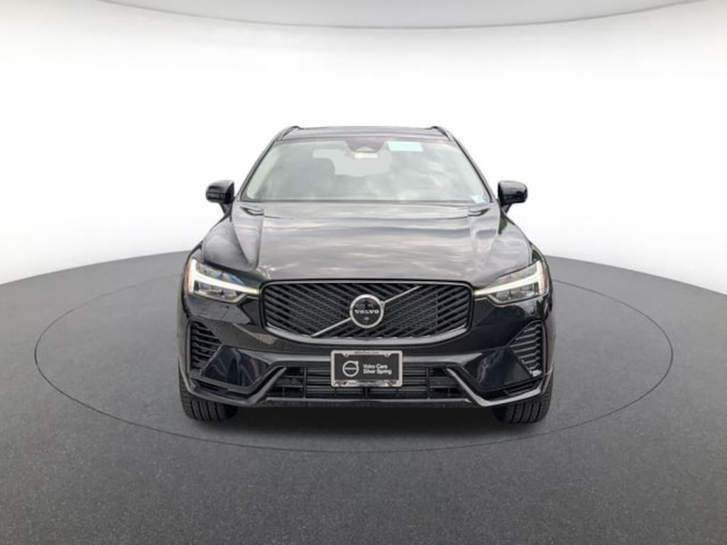 New 2026 Volvo XC60 plug-in hybrid T8 Ultra SUV