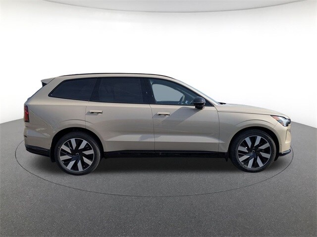 2025 Volvo EX90 Twin Motor Ultra photo 4