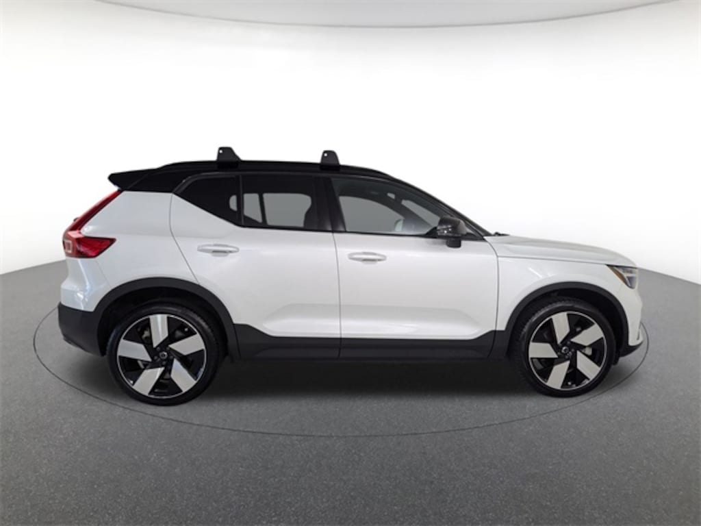 Certified 2023 Volvo XC40 Recharge Pure Electric Ultimate SUV
