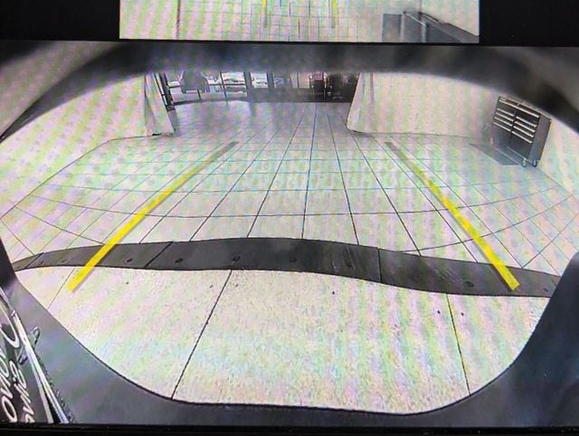 2026 Volvo XC40 Plus - Photo 14