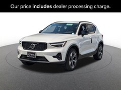 2026 Volvo XC40 B5 Plus AWD SUV