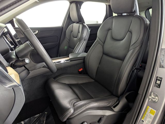 2026 Volvo XC60 Ultra - Photo 9