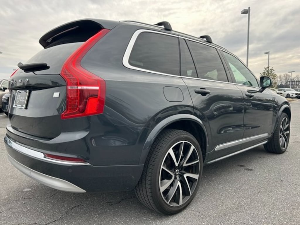 Certified 2022 Volvo XC90 Recharge Plug-In Hybrid eAWD Inscription Expression 7 Seater SUV