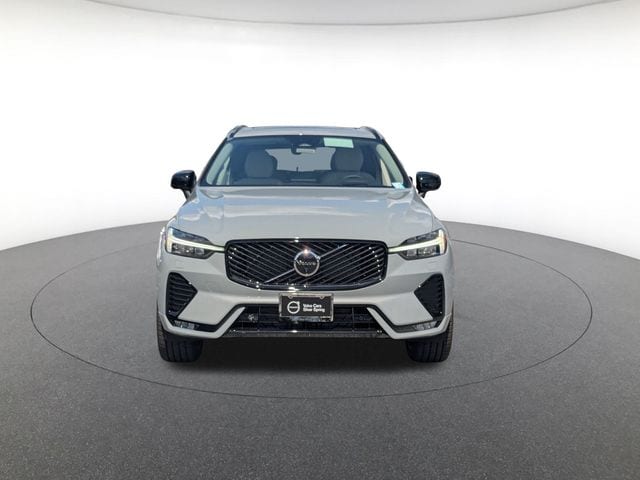 2026 Volvo XC60 Ultra - Photo 2