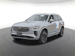 2026 Volvo XC90 plug-in hybrid T8 Plus 6-Seater SUV