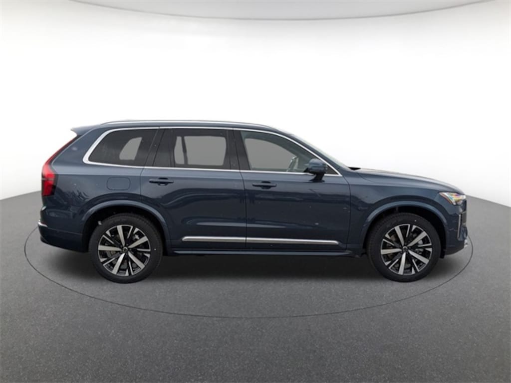 Certified 2025 Volvo XC90 plug-in hybrid T8 (2025.5) Core 7-Seater SUV