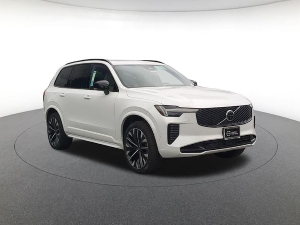 New 2026 Volvo XC90 plug-in hybrid T8 Ultra Dark Theme 7-Seater SUV