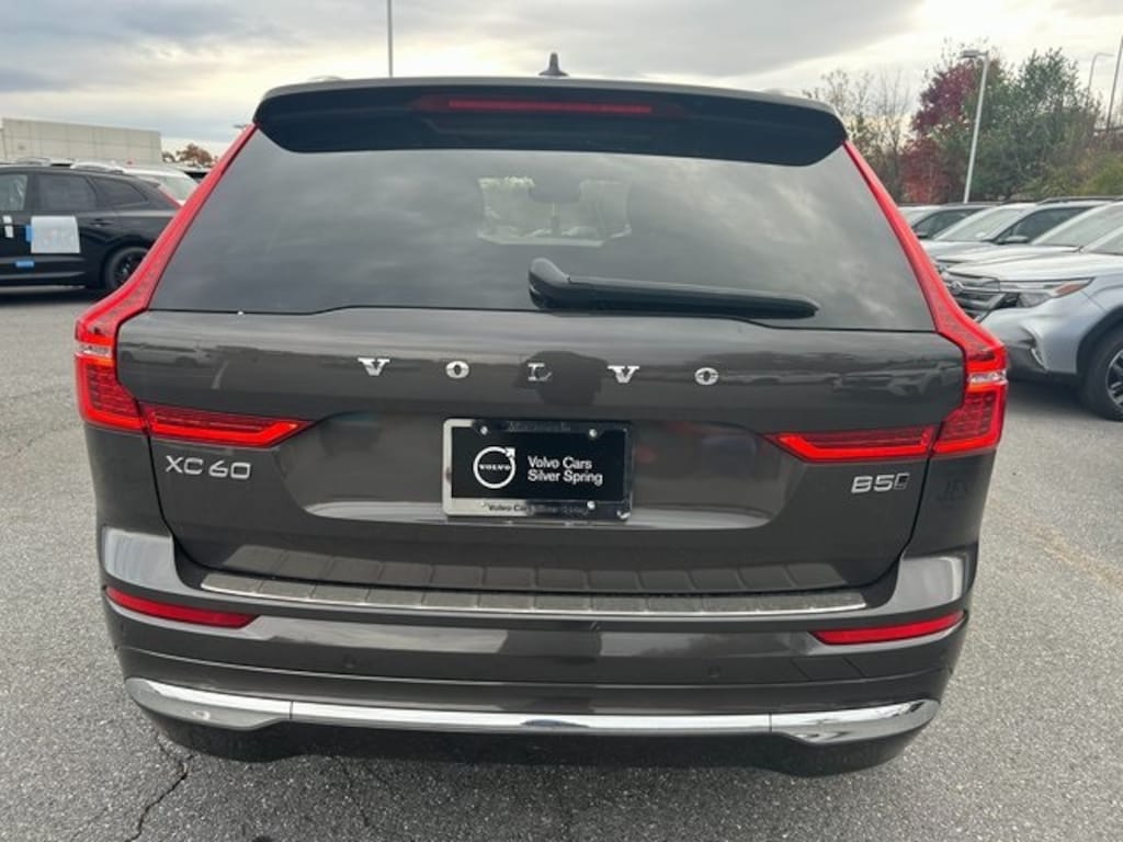 Certified 2022 Volvo XC60 B5 AWD Inscription SUV