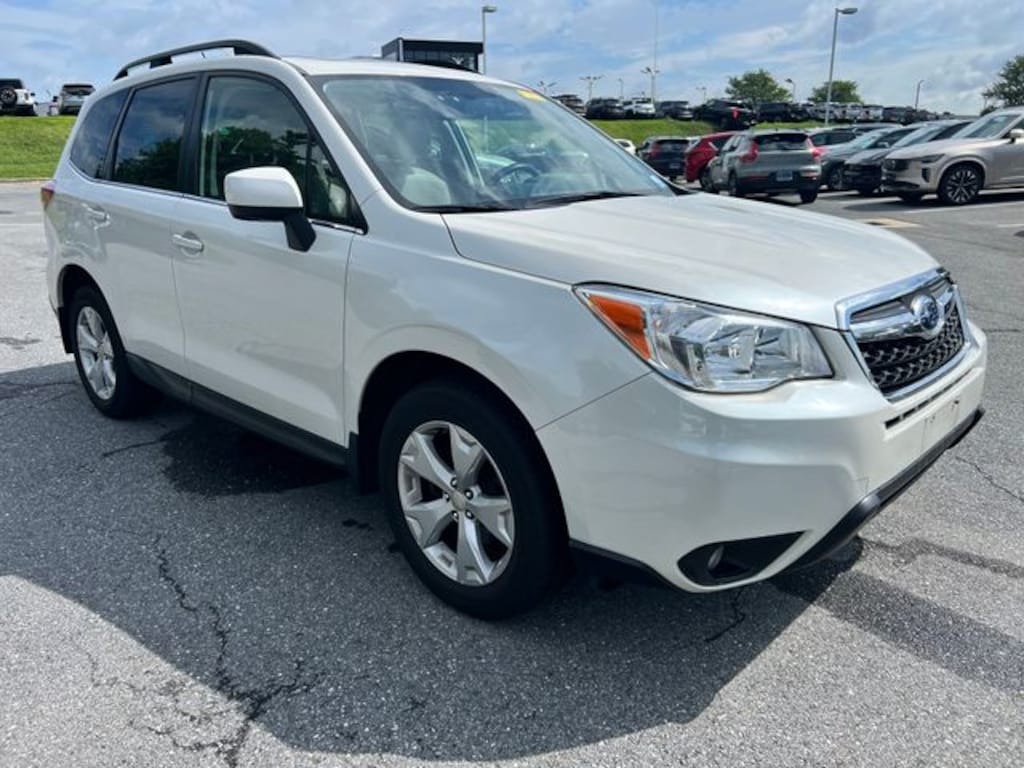 Used 2015 Subaru Forester 2.5i Limited (CVT) SUV