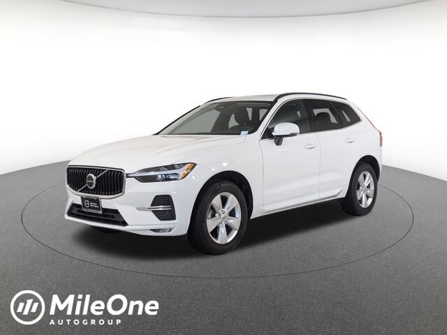 2022 Volvo XC60 B5 AWD Momentum SUV