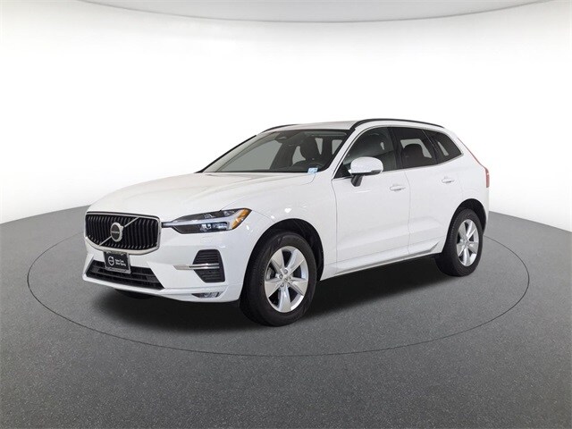 2022 Volvo XC60 B5 AWD Momentum SUV