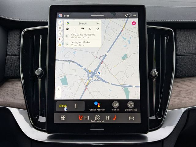 2026 Volvo XC90 Plus - Photo 10