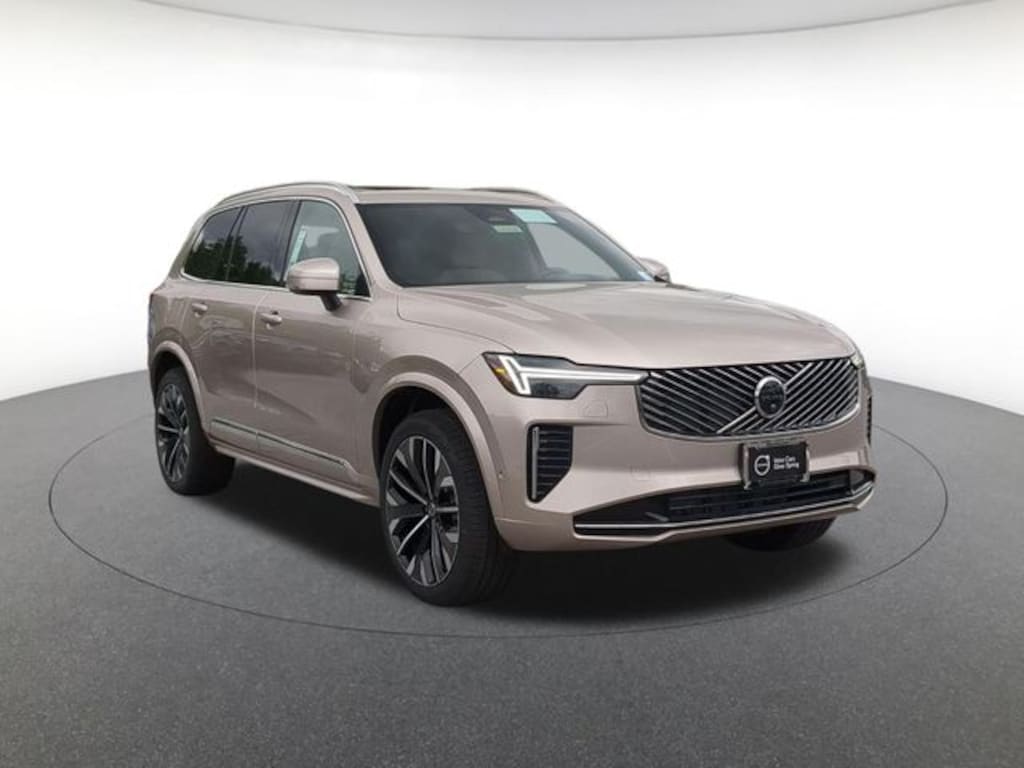 New 2026 Volvo XC90 B6 Plus 7-Seater SUV