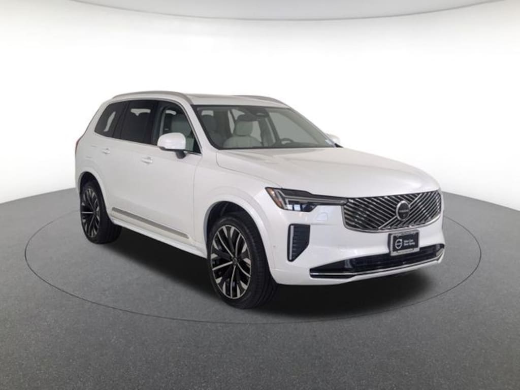 Certified 2026 Volvo XC90 B6 Ultra 7-Seater SUV