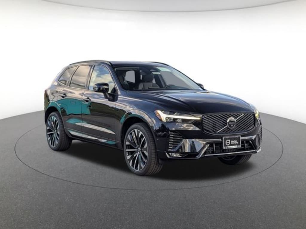 New 2026 Volvo XC60 B5 Ultra SUV