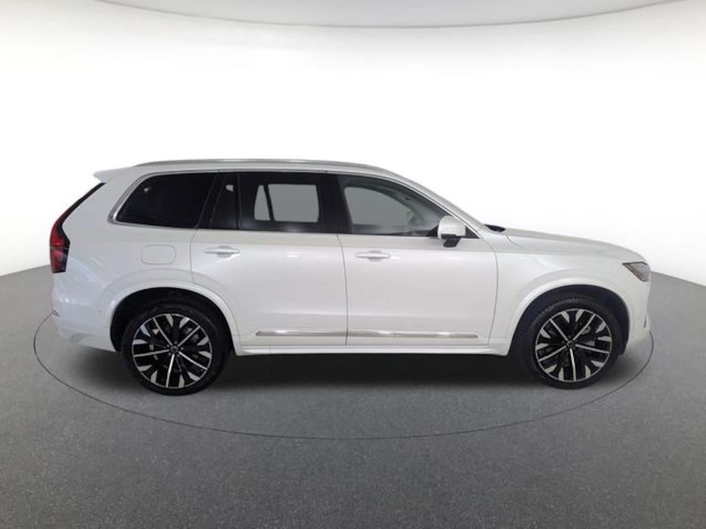 Certified 2026 Volvo XC90 B6 Ultra 7-Seater SUV