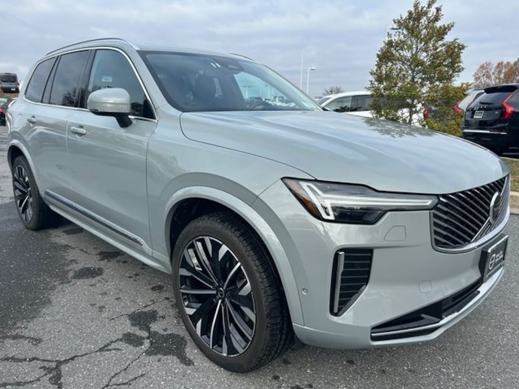 Certified 2025 Volvo XC90 B6 (2025.5) Plus 7-Seater SUV