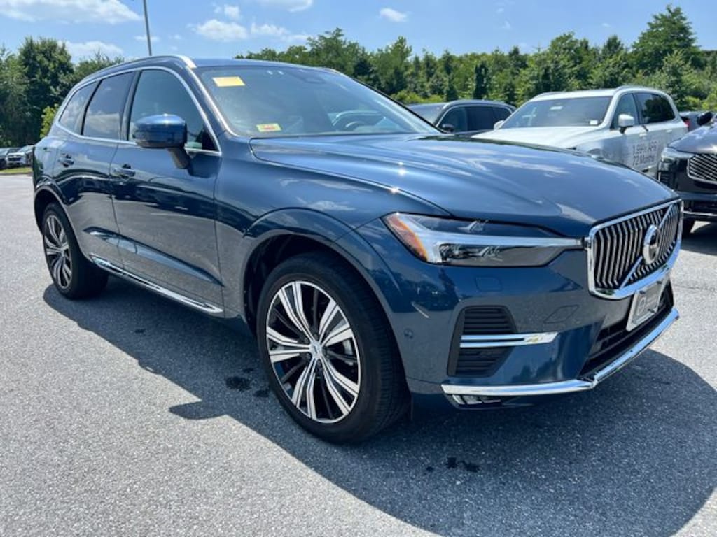 Certified 2023 Volvo XC60 B5 AWD Ultimate Bright SUV