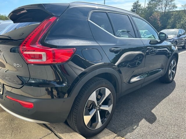 2023 Volvo XC40 AWD Plus photo 3