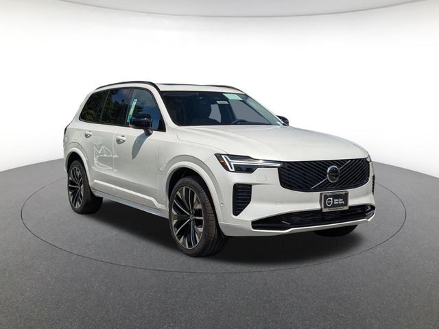 New 2026 Volvo XC90 plug-in hybrid T8 Ultra Dark Theme 7-Seater SUV