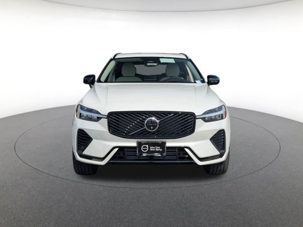New 2026 Volvo XC60 plug-in hybrid T8 Ultra SUV