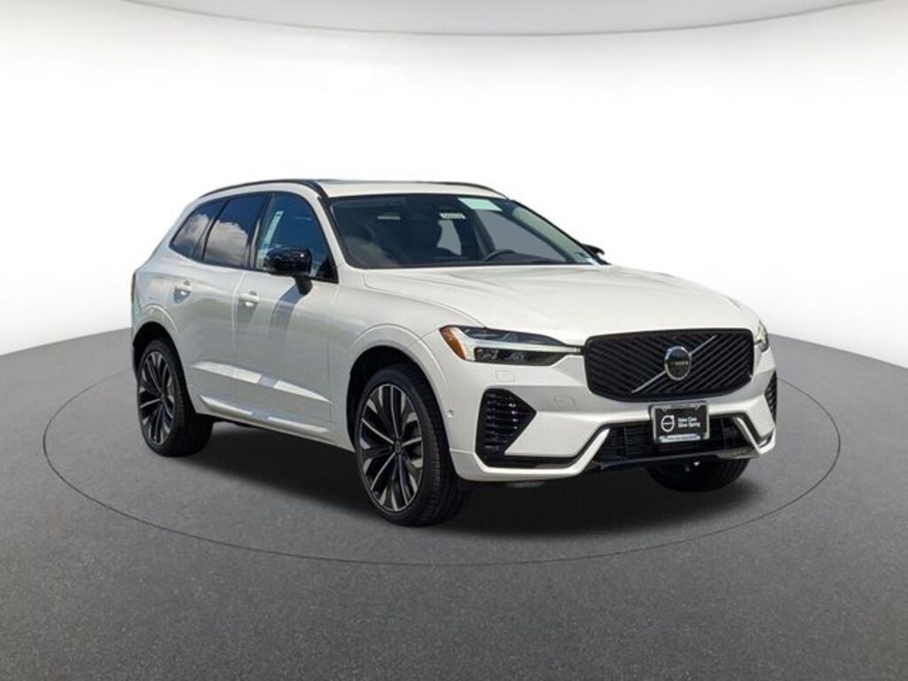 New 2026 Volvo XC60 plug-in hybrid T8 Ultra SUV