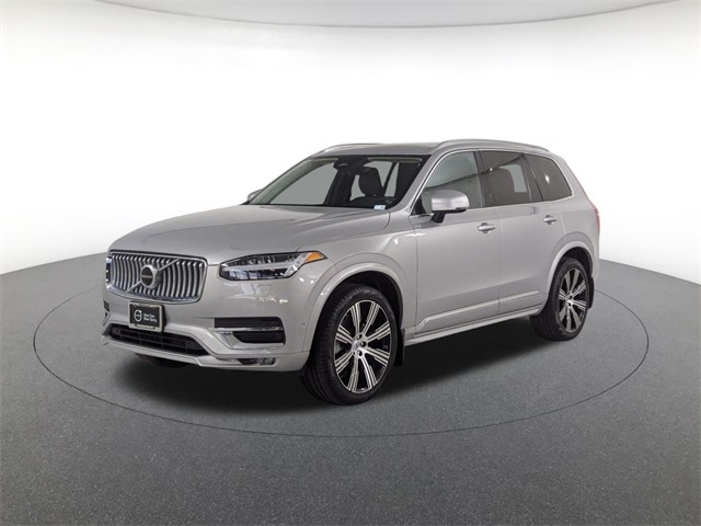 2024 Volvo XC90 Plus's photo