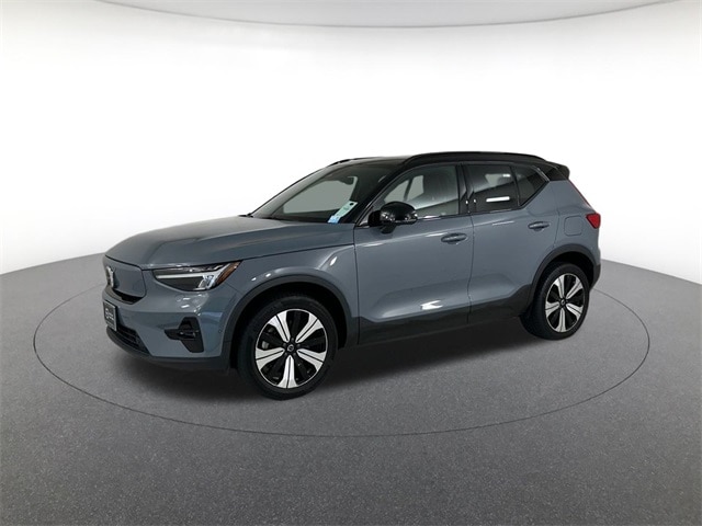 2023 Volvo XC40