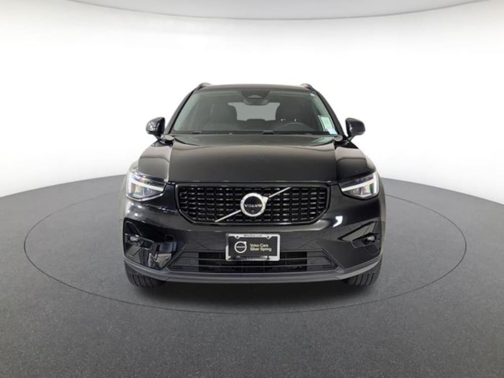 Certified 2023 Volvo XC40 B5 AWD Plus Dark SUV