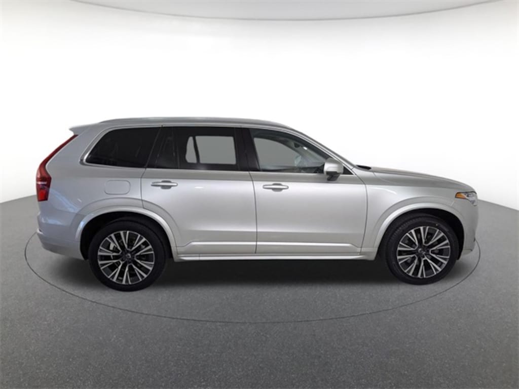 Certified 2022 Volvo XC90 T6 AWD Momentum 7 Seater SUV