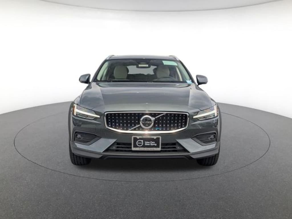 New 2026 Volvo V60 Cross Country B5 Plus Wagon
