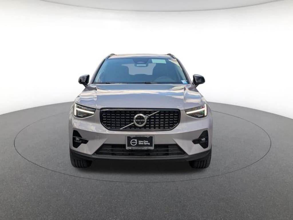 New 2026 Volvo XC40 B5 Plus SUV