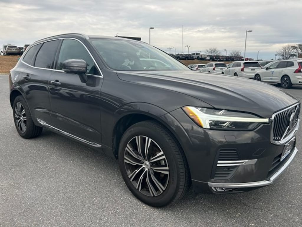 Certified 2022 Volvo XC60 B5 AWD Inscription SUV