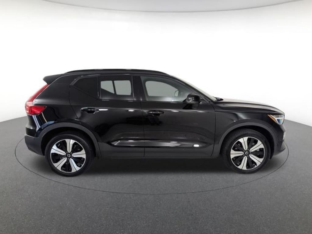 Certified 2023 Volvo XC40 Recharge Pure Electric Plus SUV