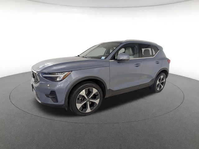 2023 Volvo XC40 B5 Plus Bright AWD's photo