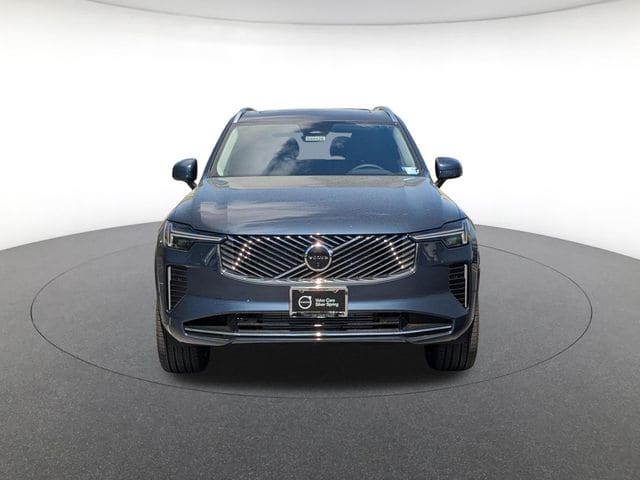 2026 Volvo XC90 Plus - Photo 2