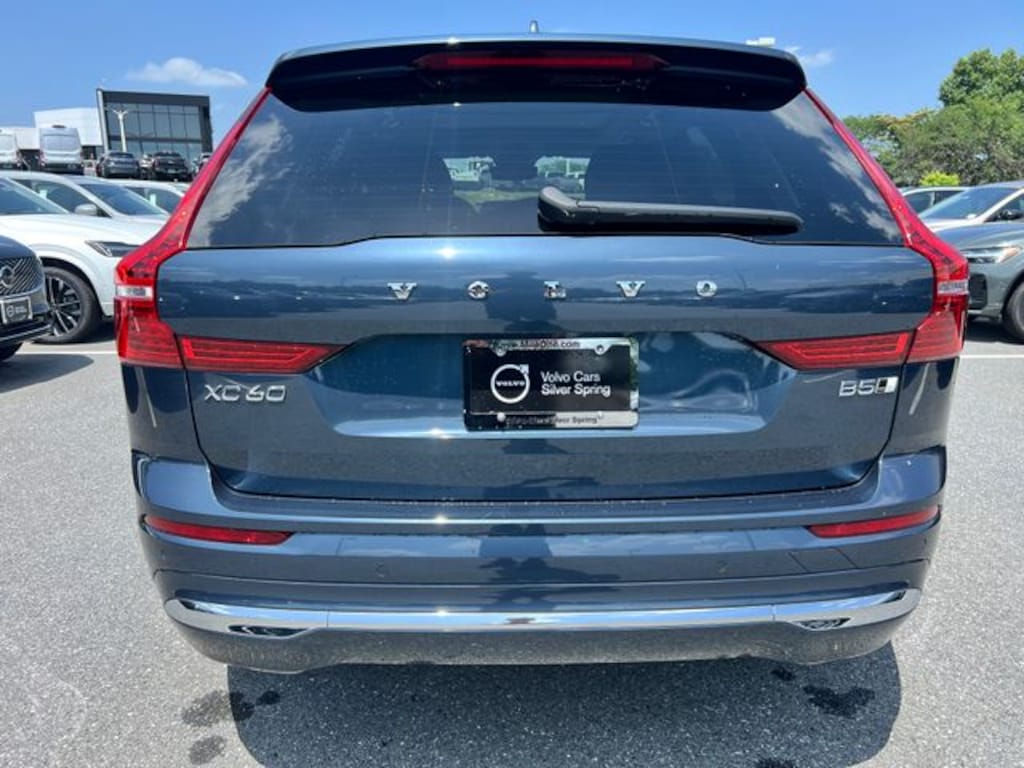 Certified 2023 Volvo XC60 B5 AWD Ultimate Bright SUV